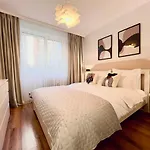 Central Dorobanti Unique Designed Apartment